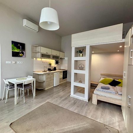 Ava Central Residence Budapest Bagian luar foto